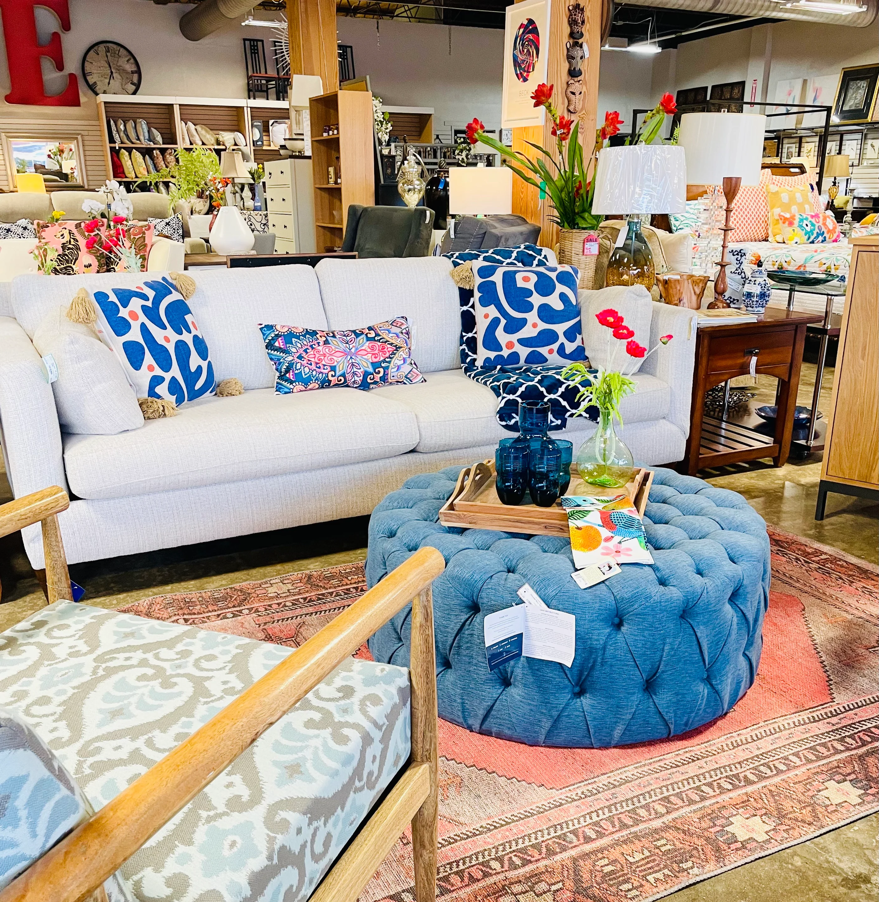 Atlantaβs Premier Consignment Furniture Destination