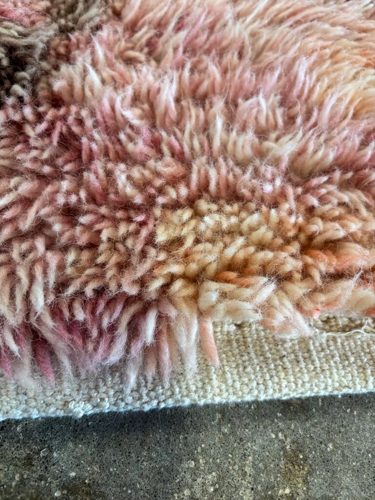 8 X 10 Furry Rug - Image 4