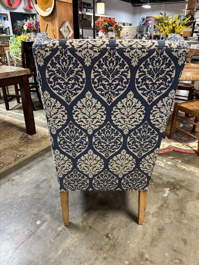 Accent Chair - Image 4