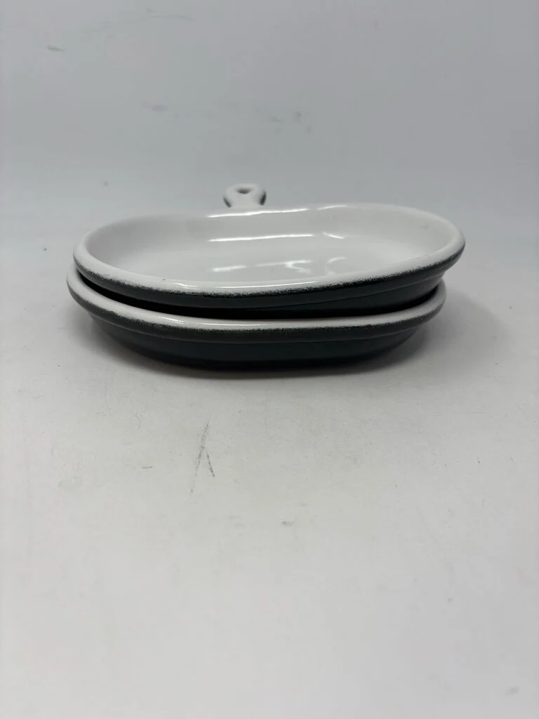 Bennington Pottery Handled Bistro Skillets Pair