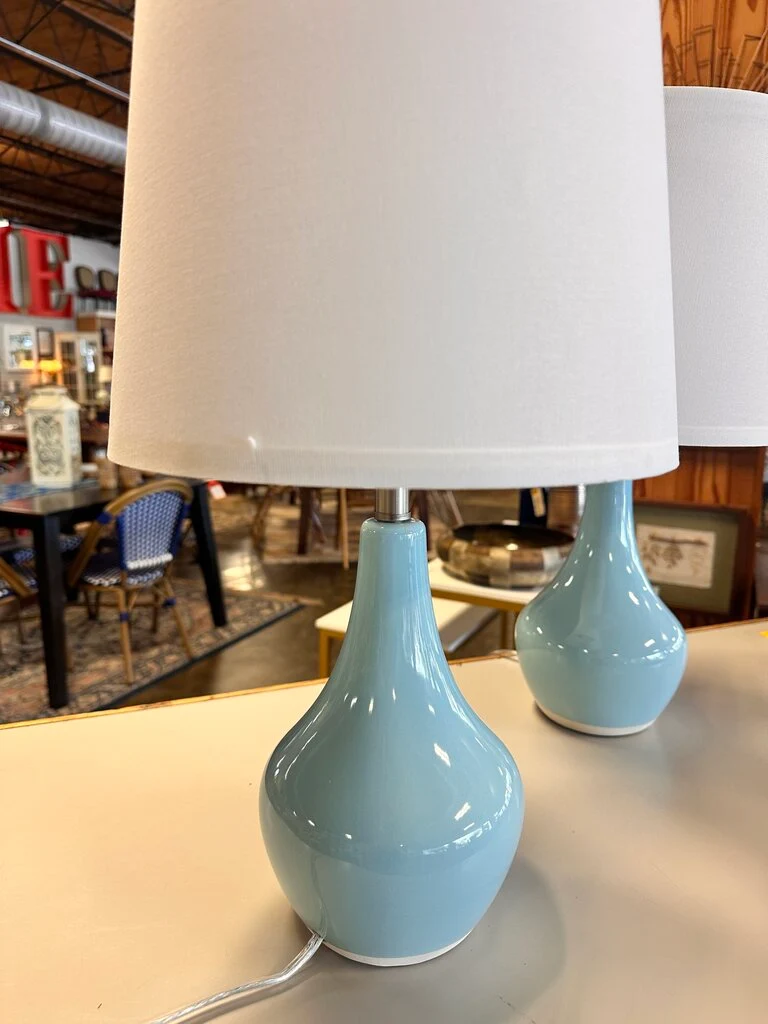 Ceramic Tear Drop Lamp - Image 2