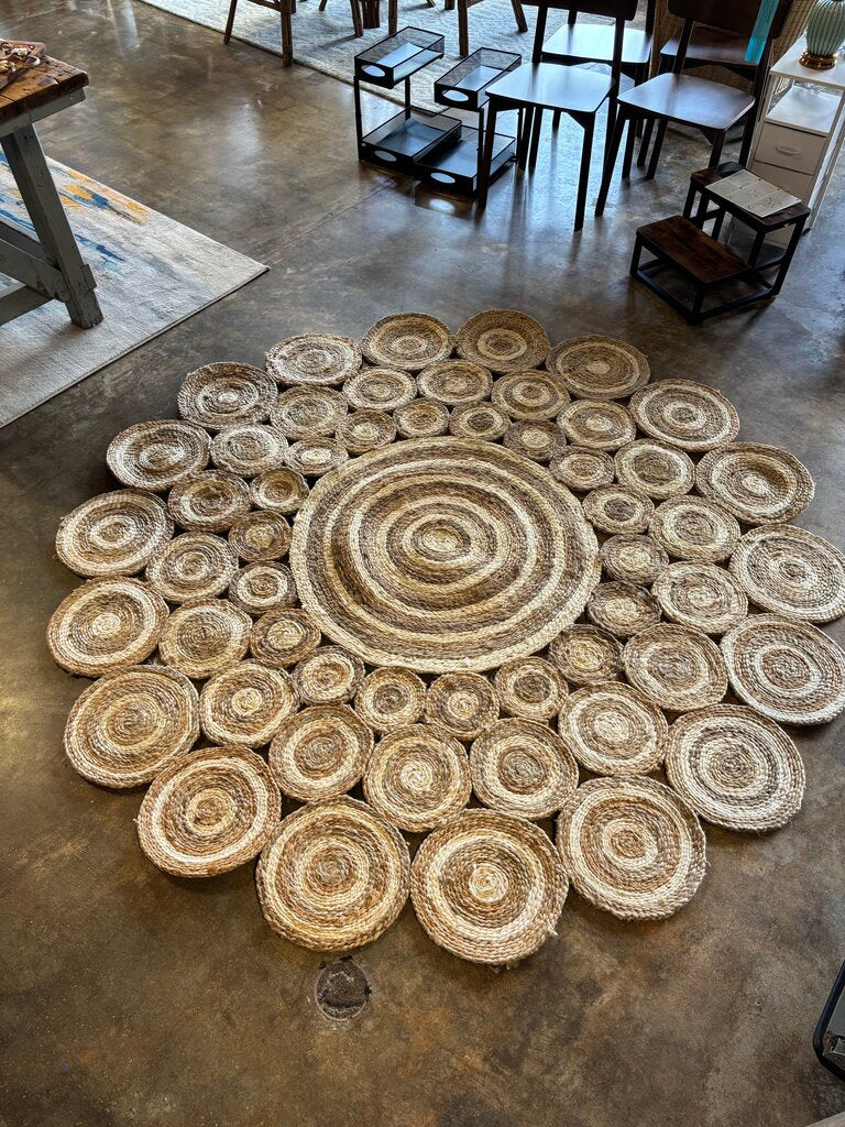 Circular Natural Jute Area Rug 86"R - Image 2