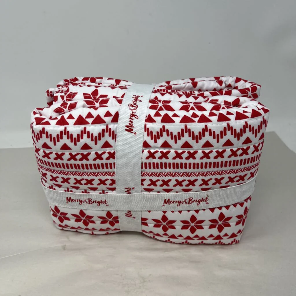 Comet & Cupid Euro Shams set of 2 - Image 3