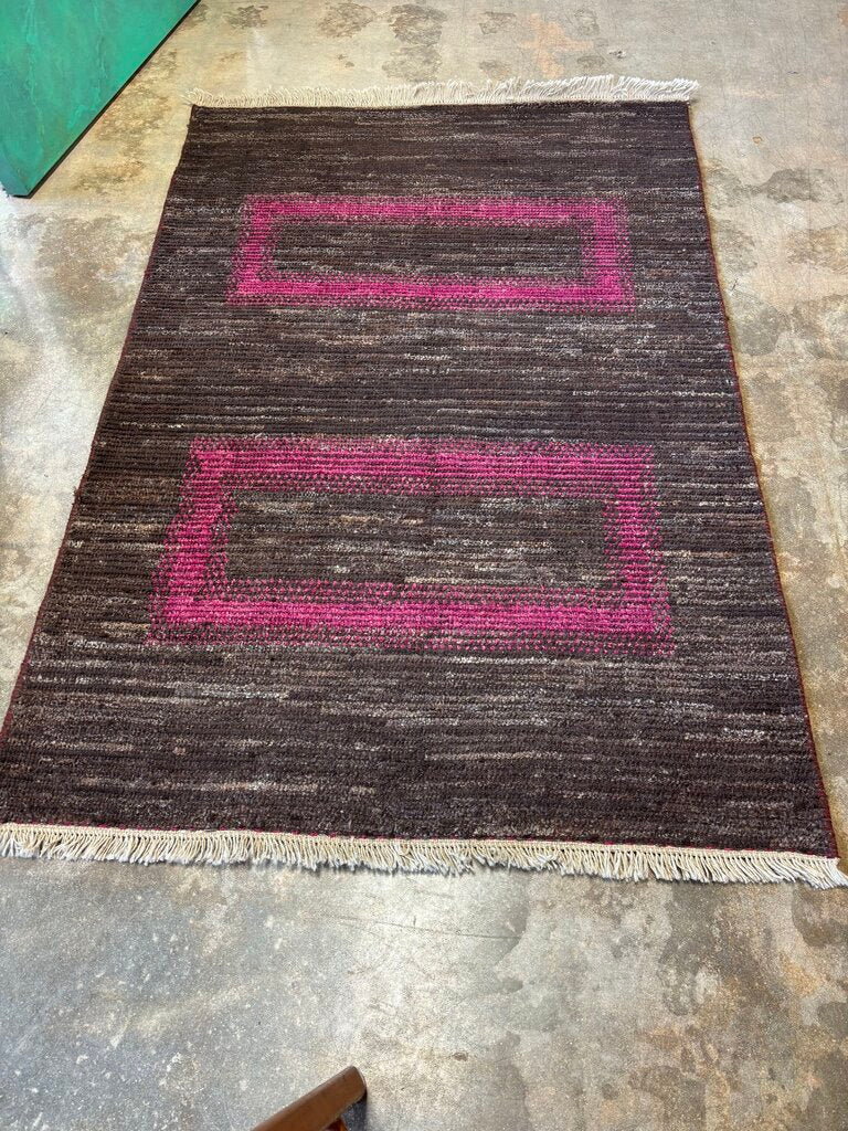 Fringed Hand Knotted Wool/Cotton Rug 47L x 70W - Image 5