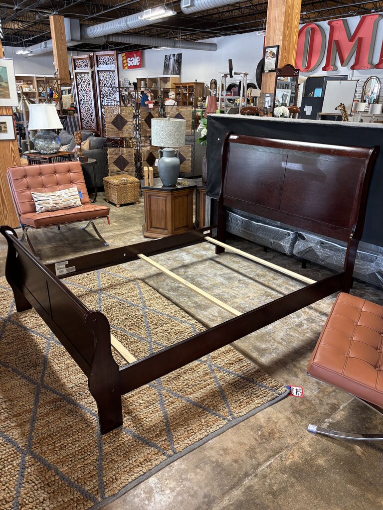 Full Sleigh Bed - Image 2