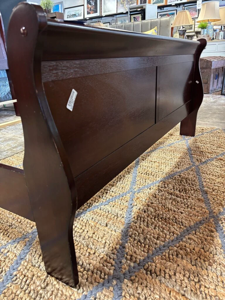 Full Sleigh Bed - Image 4