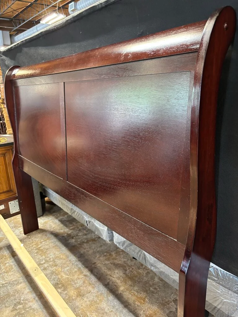 Full Sleigh Bed - Image 5