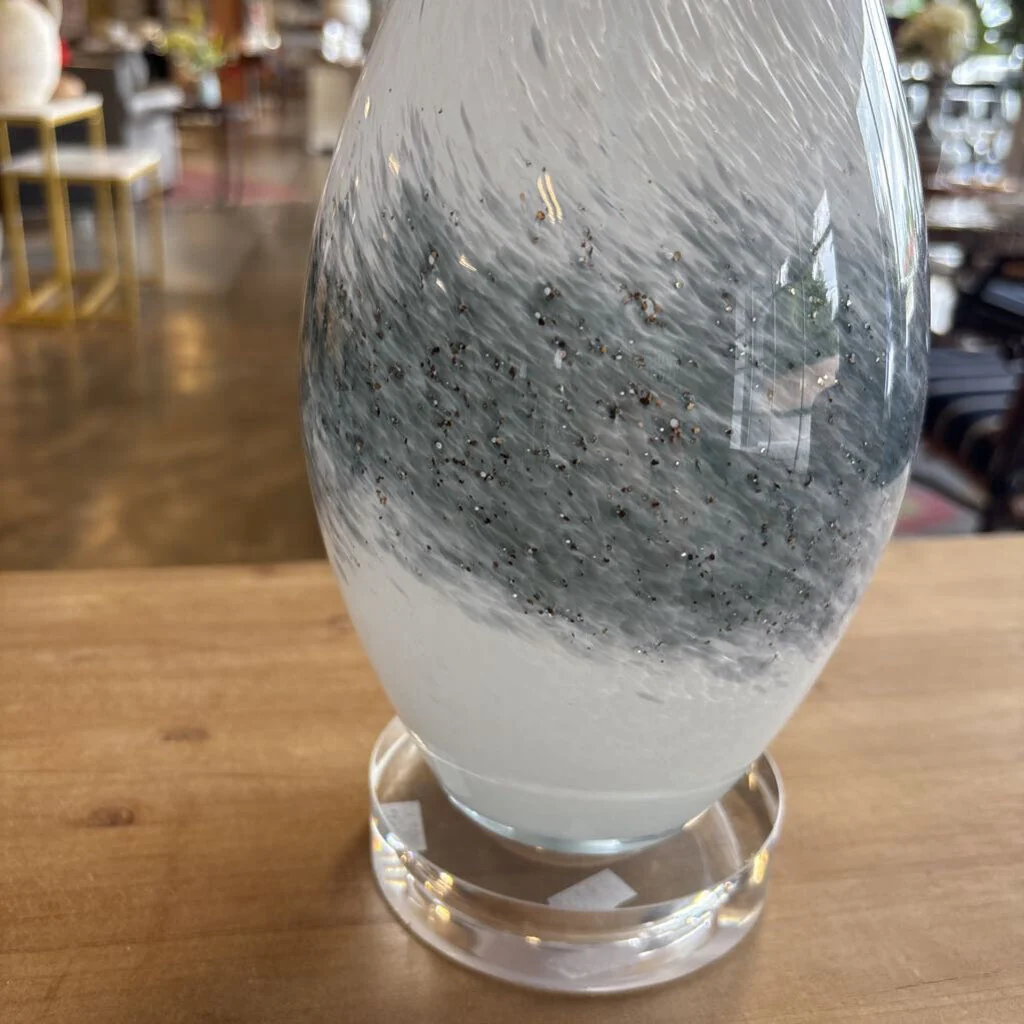 Glass Base Lamp - Image 3