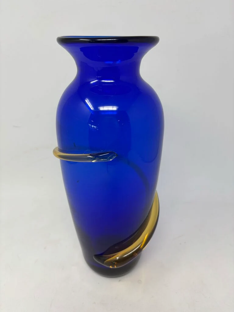 Glass Swirl Richard Blenko 2000 Signed Vase - Image 2