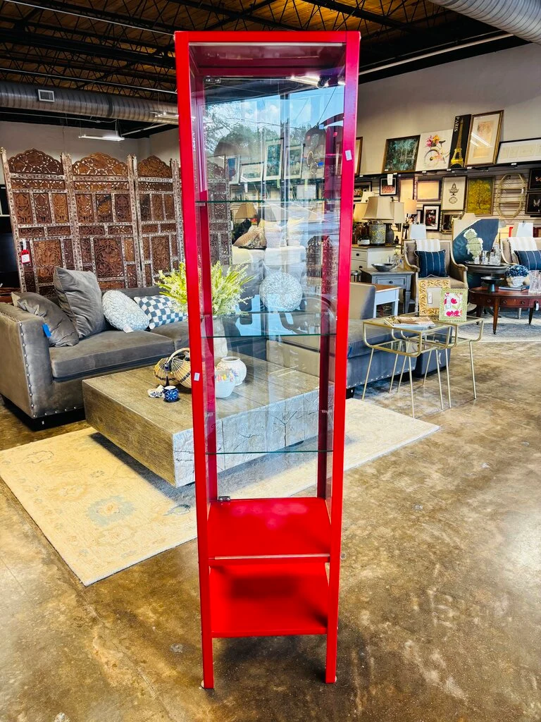 Glass/Metal Biby Cabinet w/Key 15.5 X 13 X 69 - Image 3