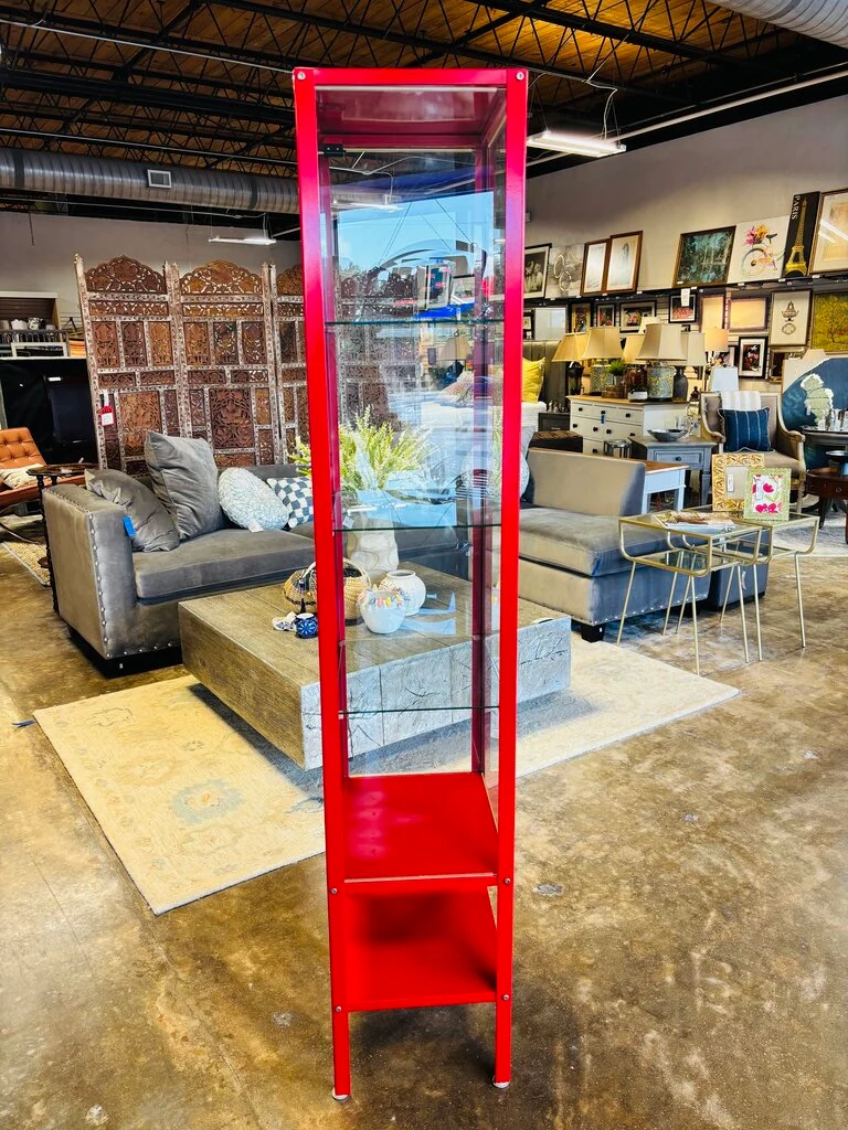 Glass/Metal Biby Cabinet w/Key 15.5 X 13 X 69 - Image 4