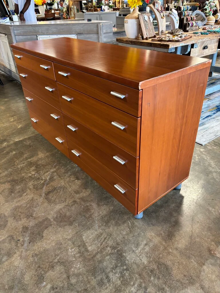 Heavy 8 Drawer Dresser 63 X 21.75 X 36.5 - Image 2