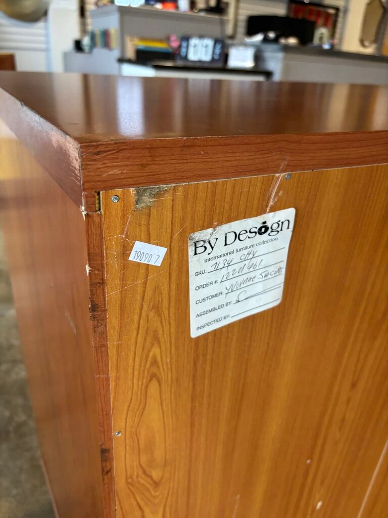 Heavy 8 Drawer Dresser 63 X 21.75 X 36.5 - Image 4