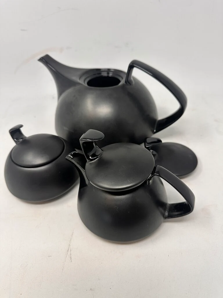 Lidded Black Ceramic Teapot set - Image 2