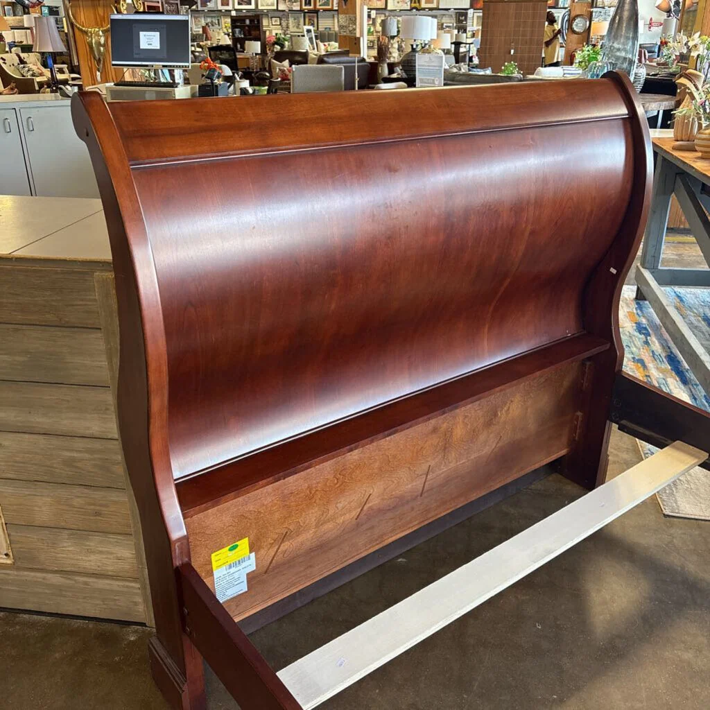 Loveseat - Image 5