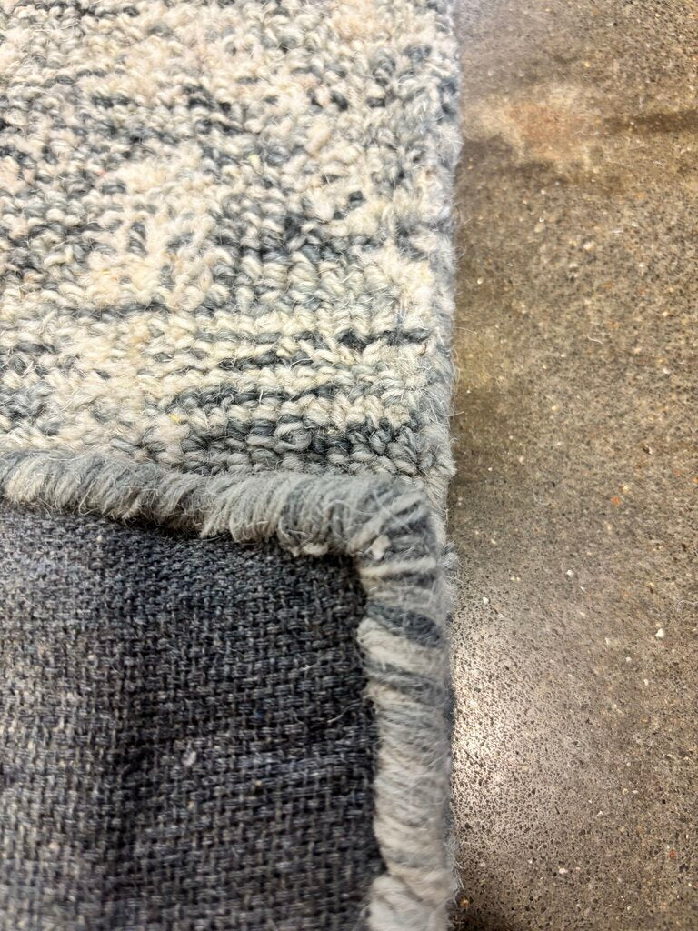 Lyon Palm Area Rug 5 x 8 - Image 4