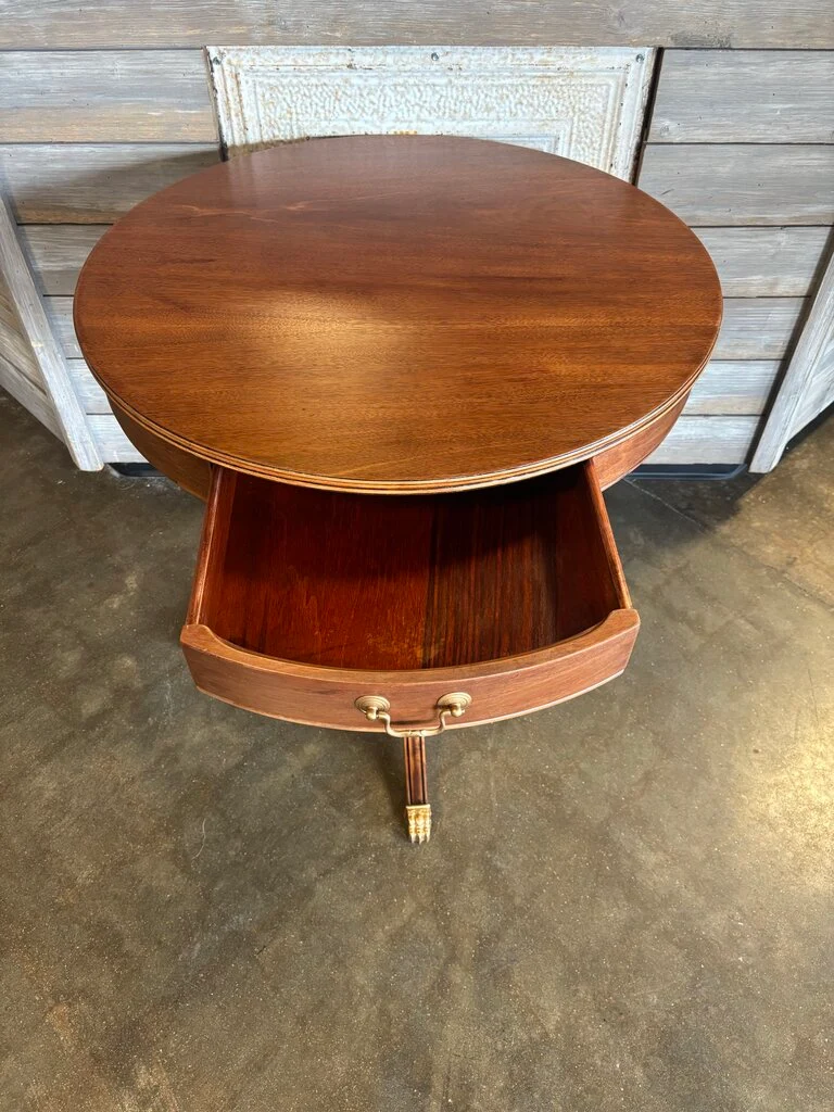 Mersman Round Pedestal Table 29"R - Image 3