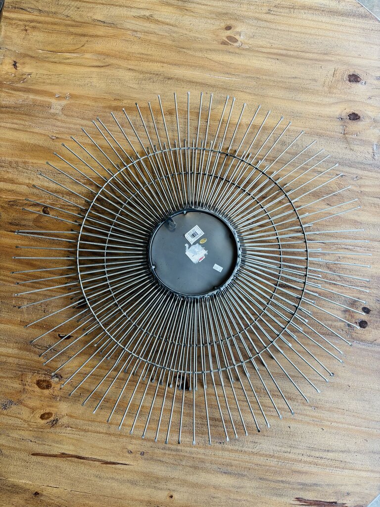 Metal Sunburst Mirror 31.5" R - Image 3