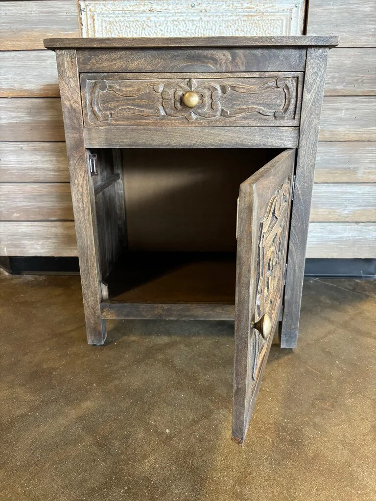 Nightstand 21 X 16 X 26.5 - Image 2