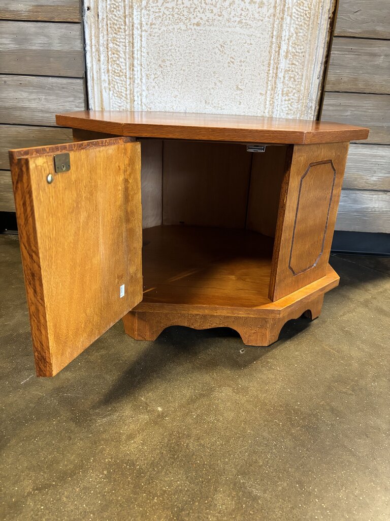Octagon Low Side Table 22.75 X 22 X 16.75 - Image 3