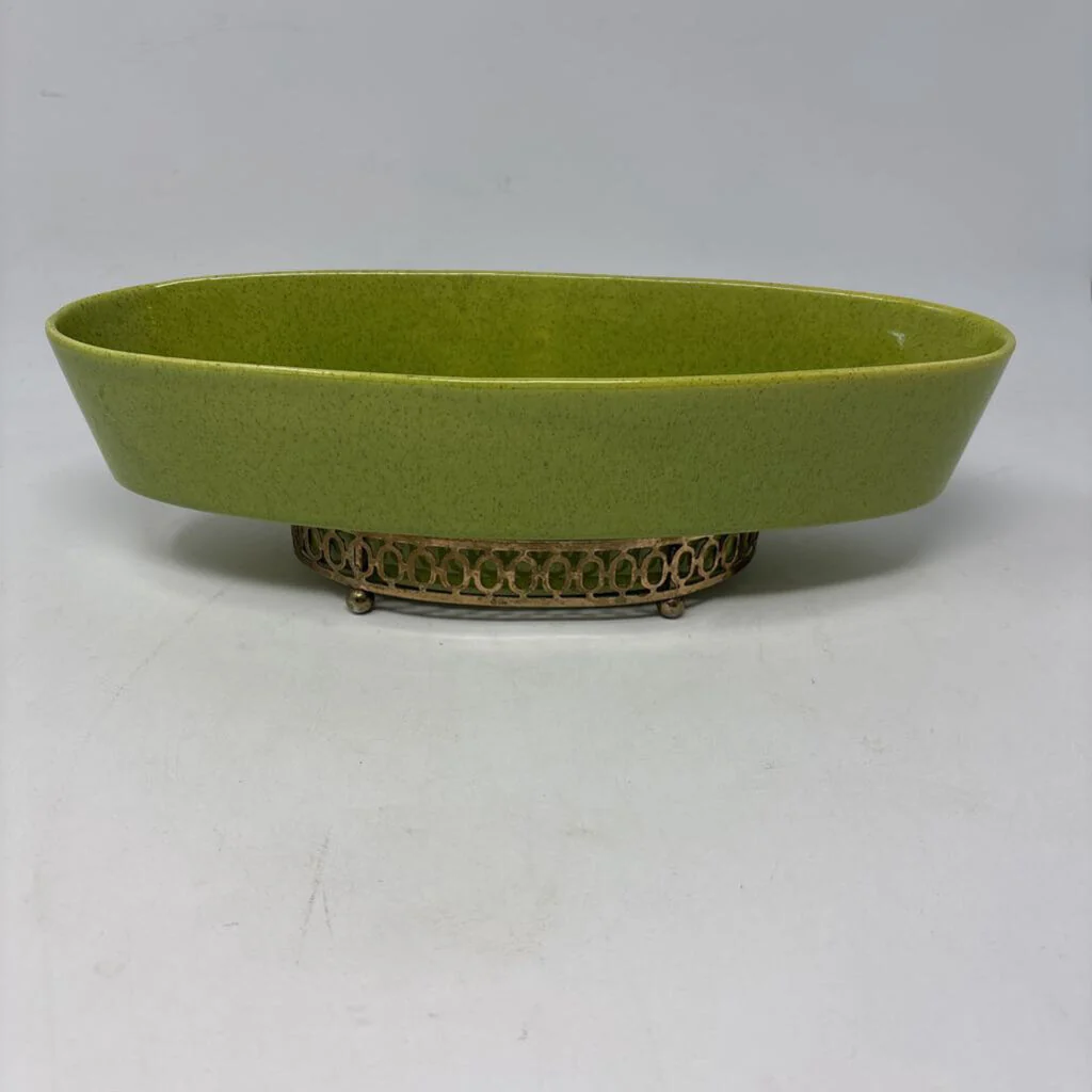 Oval Planter with Metal Stand