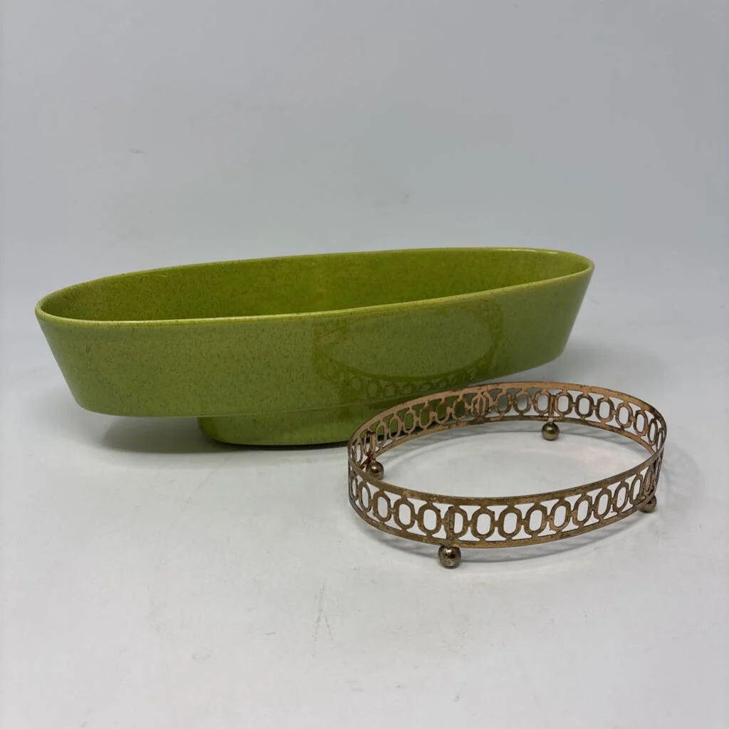 Oval Planter with Metal Stand - Image 4