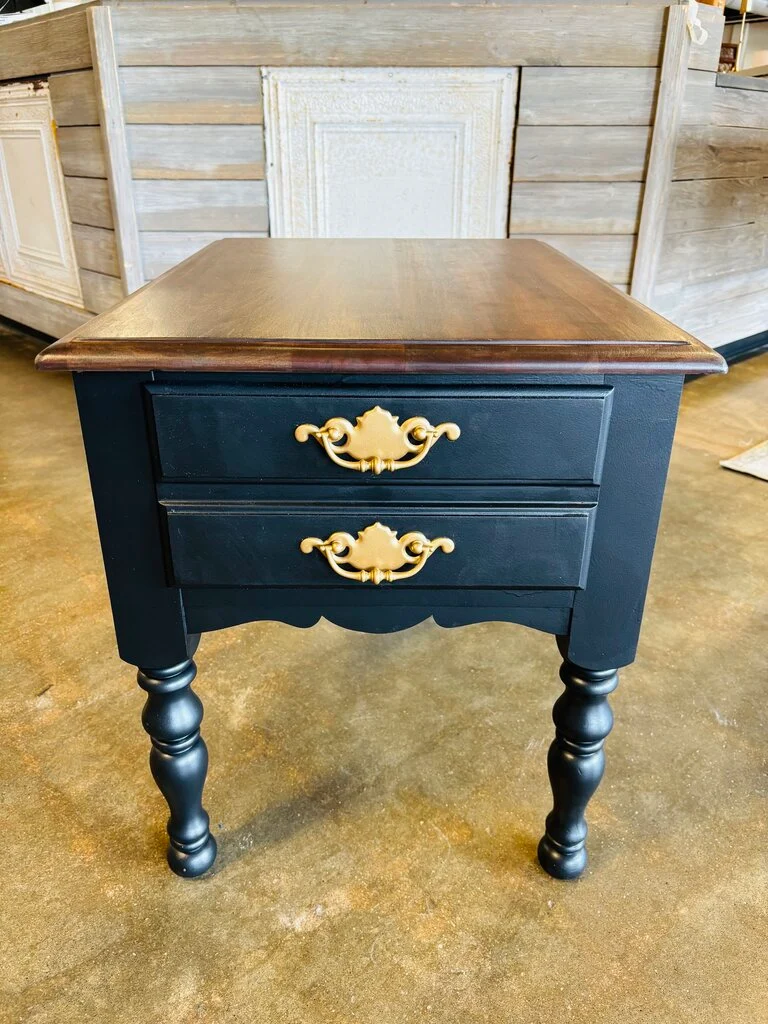 Painted End Table with One Drawer 19.25 X 26 x 21.5