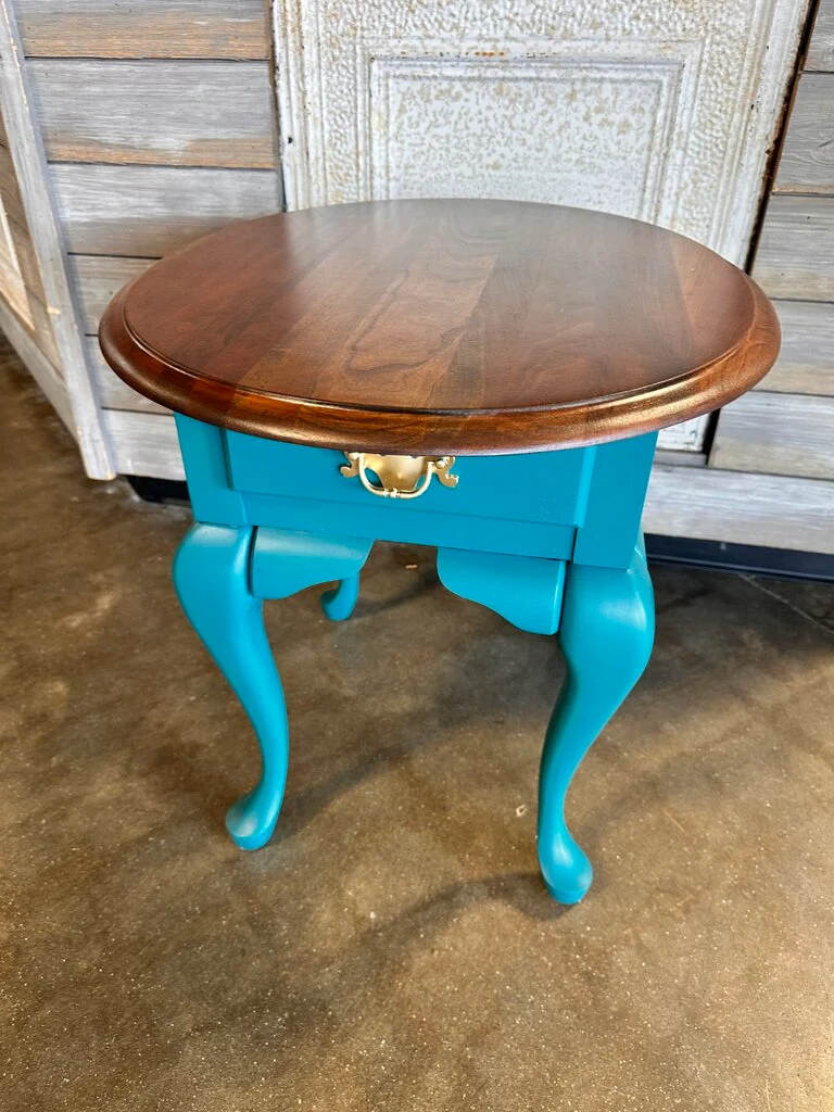 Painted One Drawer Side Table 22.75 X 25.5 X 22.75 - Image 2