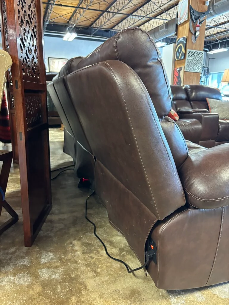 Power Reclining Sofa - Image 7