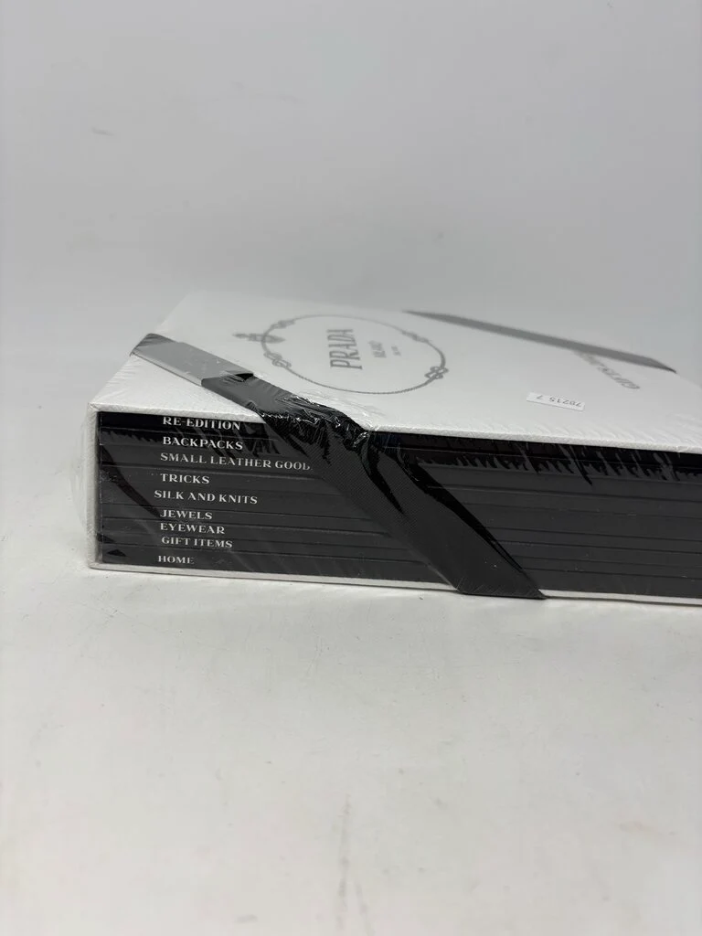 Prado Milano Gifts 2025 Catalog Box Set - Image 2