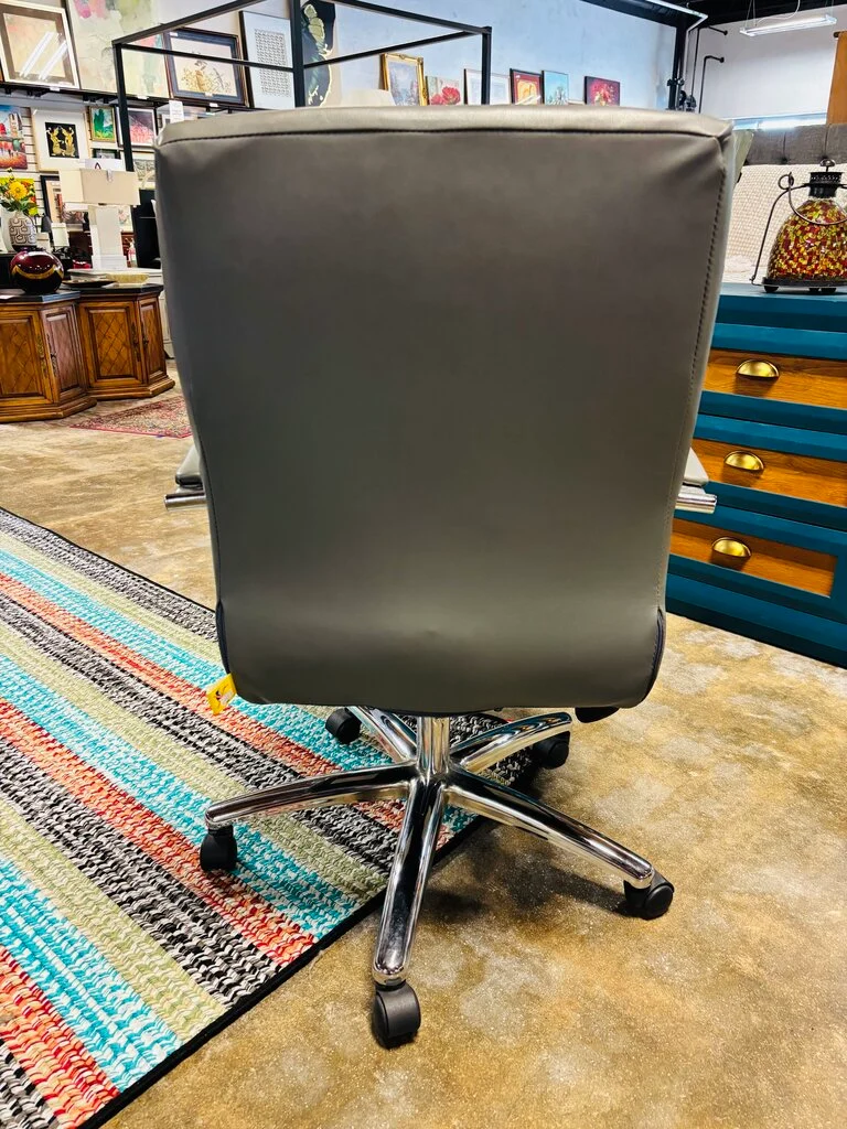 Rolling Desk Chair - Image 3