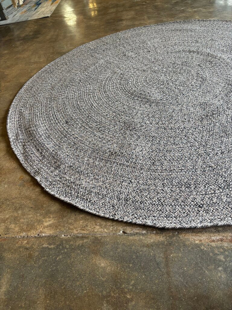 Round 7 X 7 Braided Rug - Image 2