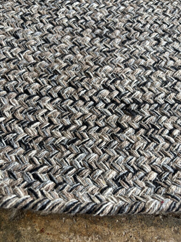 Round 7 X 7 Braided Rug - Image 5