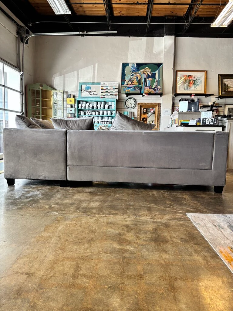 Sectional Sofa with Nailhead Trim, 4 Pillows 110" X 72" - Image 3