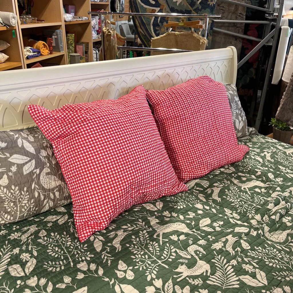 Set 2 Checkered Red Euro Shams - Image 4