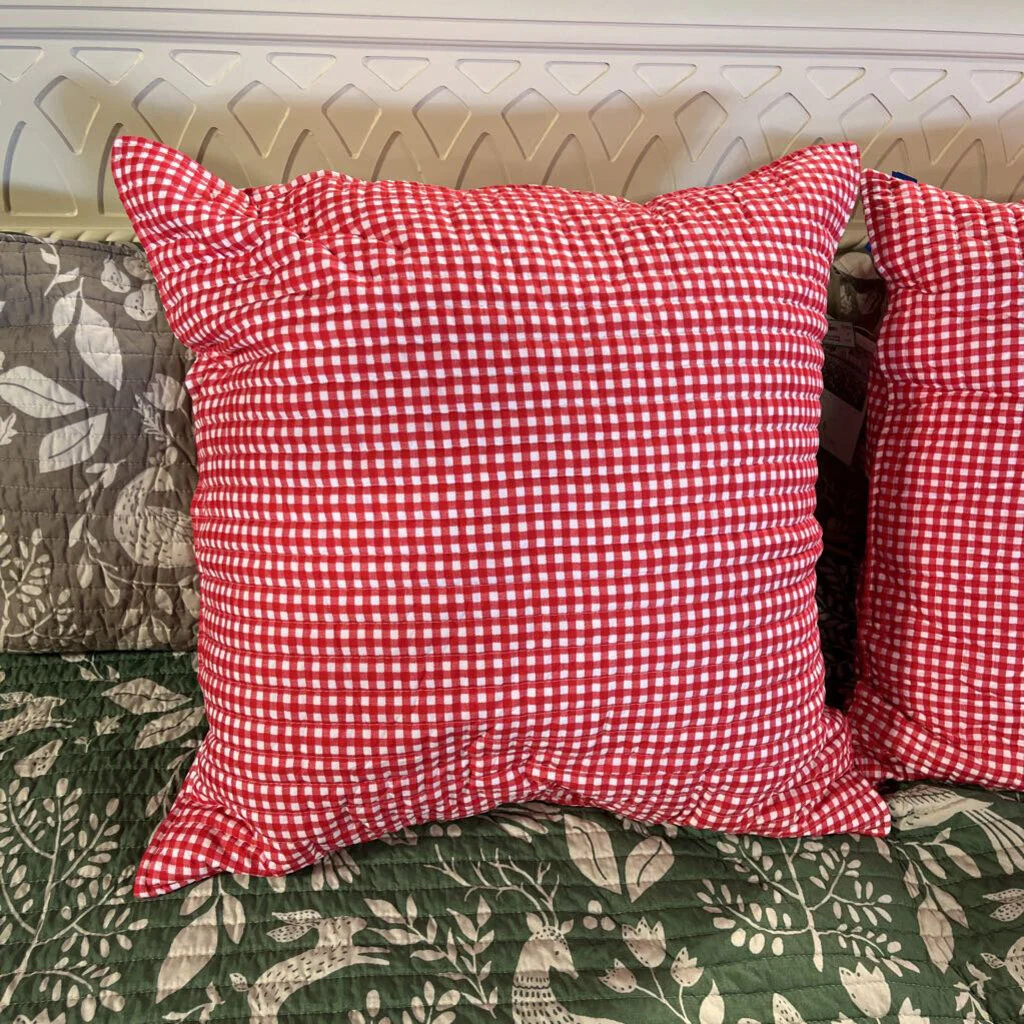 Set 2 Checkered Red Euro Shams - Image 5