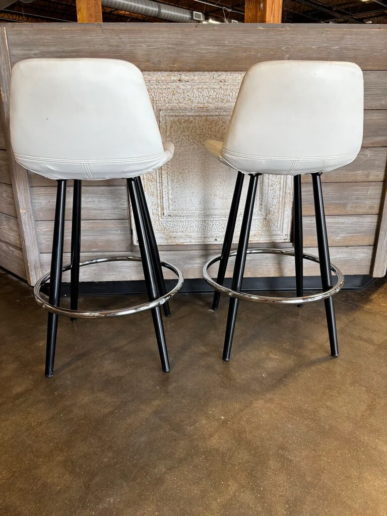 Set 2 Metal & Vinyl Counter Stools - Image 3
