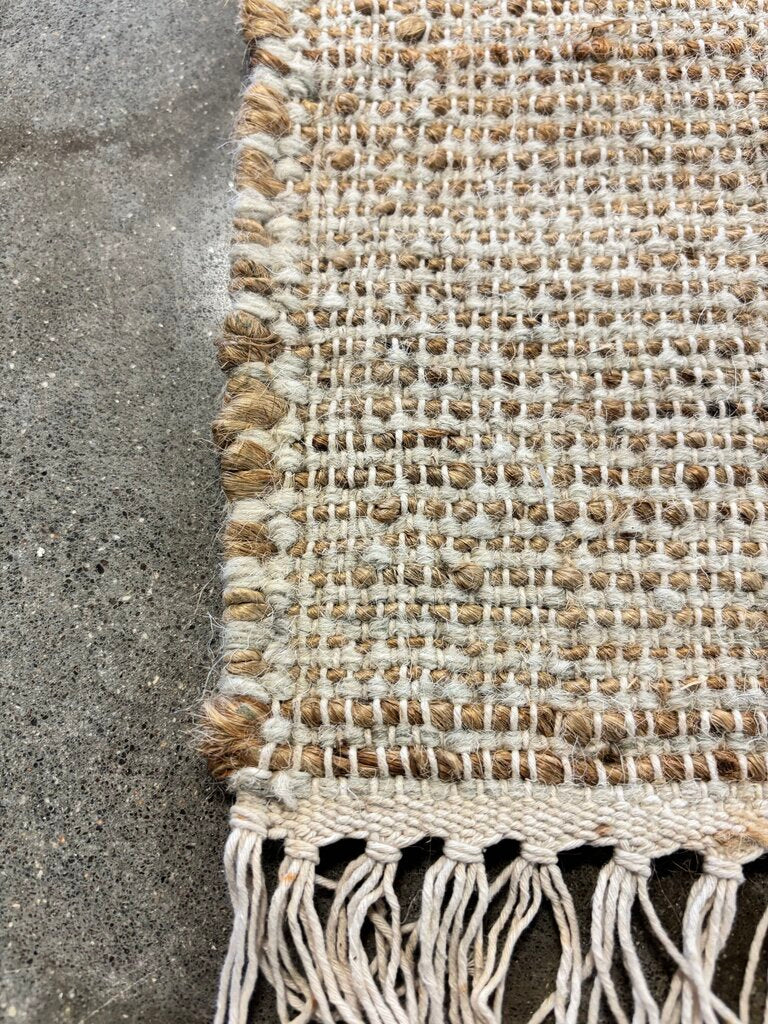 Sona Francis Taupe Rug 5 X 8 - Image 3