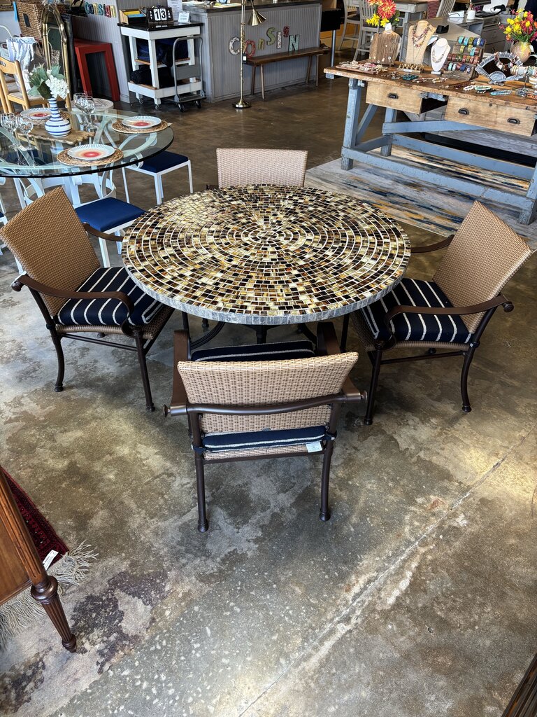 Summer Classics Mosaic Table & 5 Cushion Chairs - Image 5
