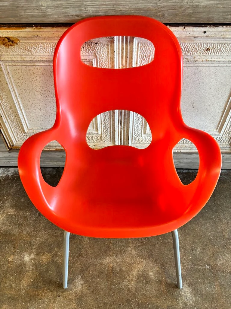Umbra Oh Chair by Karim Rashid - Image 2