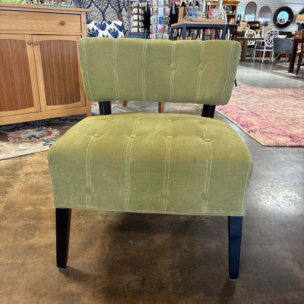 Velvet Accent Chair - Image 3