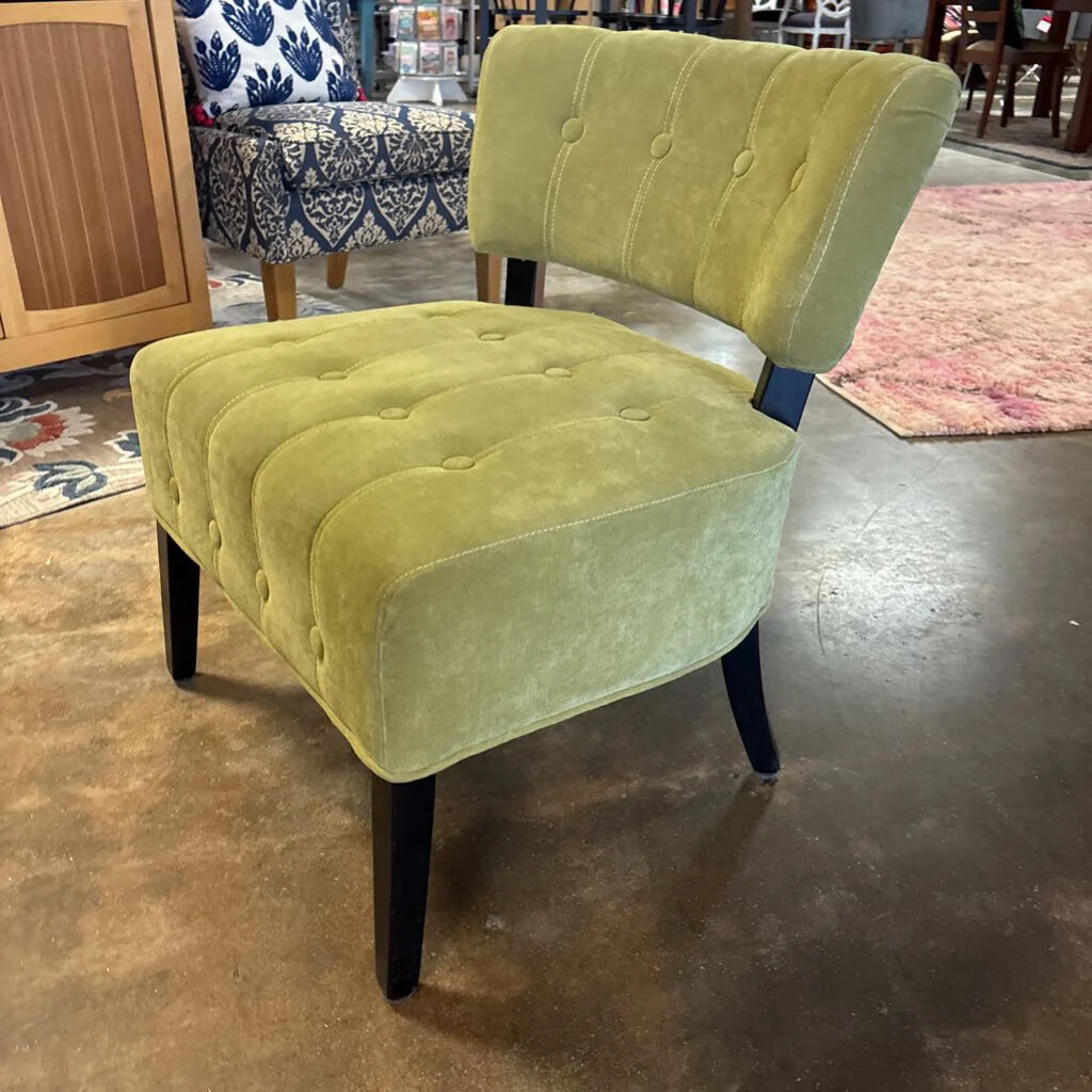 Velvet Accent Chair - Image 5