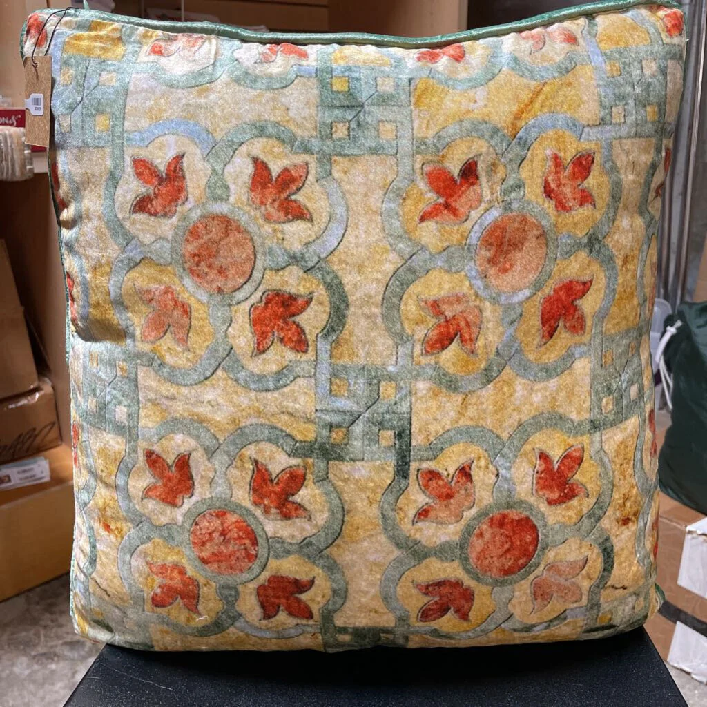 Velvet w Piping VINTAGE PATTERN