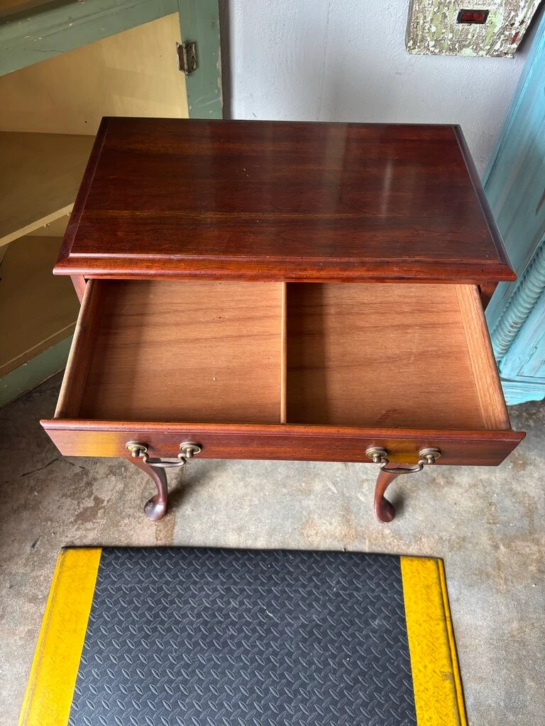 Vintage 4 Drawer Chest - Image 4