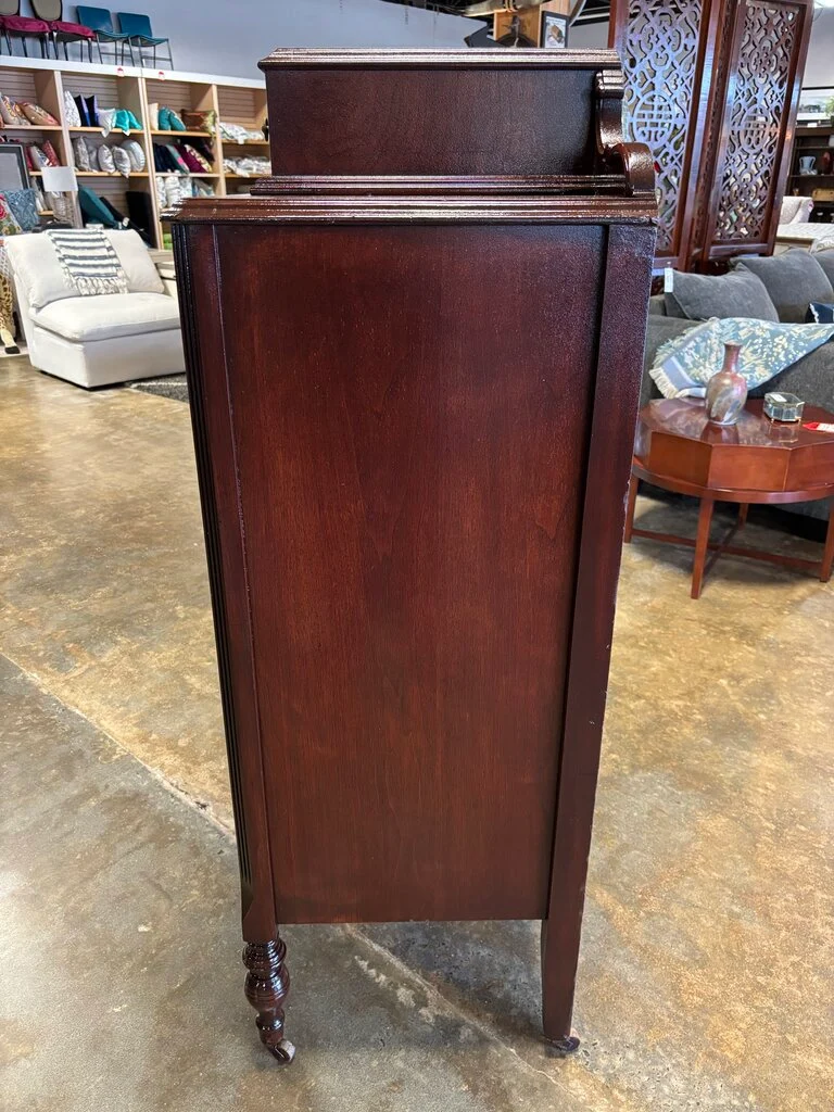 Vintage Dresser 36 x 18 x 51 - Image 4