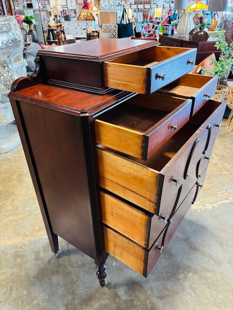 Vintage Dresser 36 x 18 x 51 - Image 5