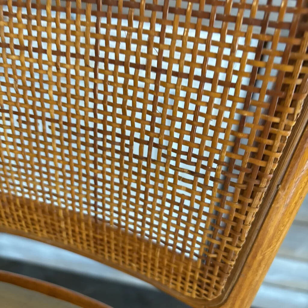 Vintage MCM Wood/Rattan Back Bar Stools Pair - Image 5