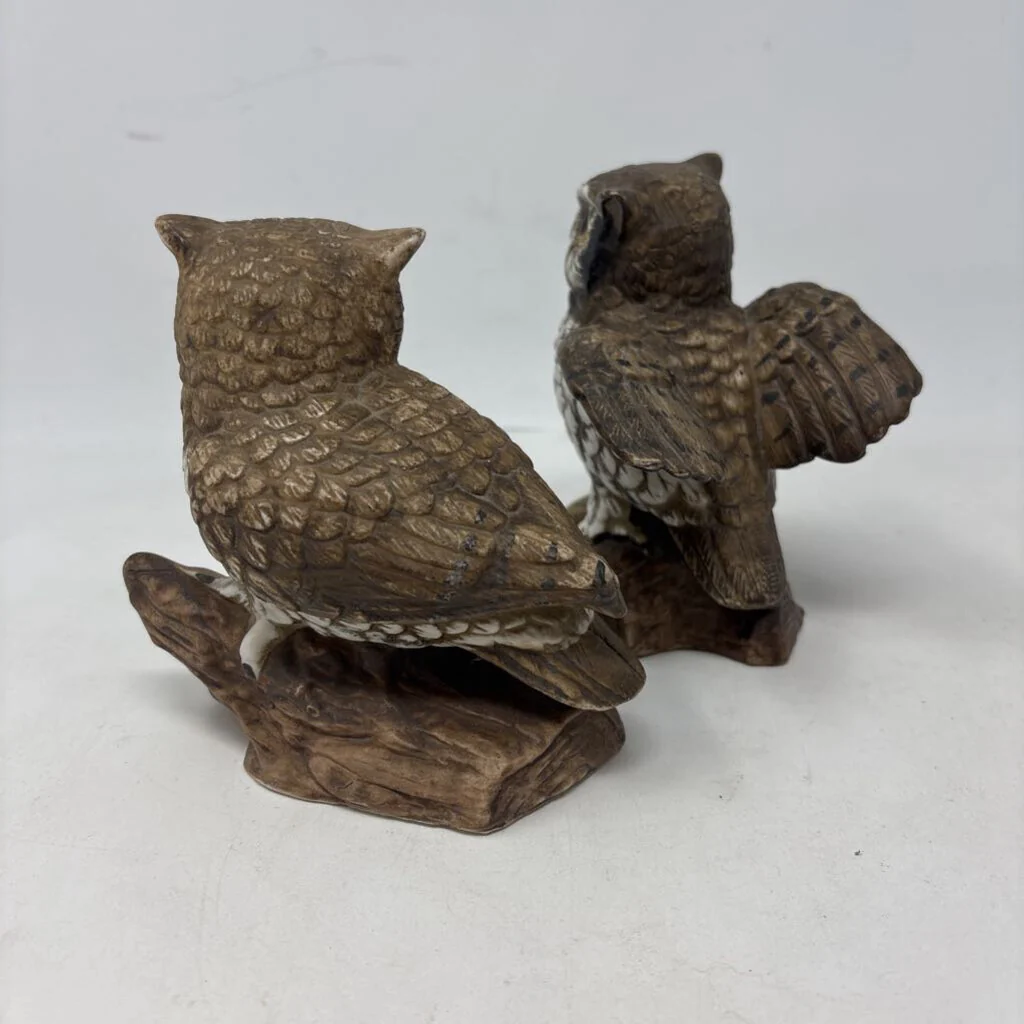 Vintage Porcelain Owls Pair - Image 4