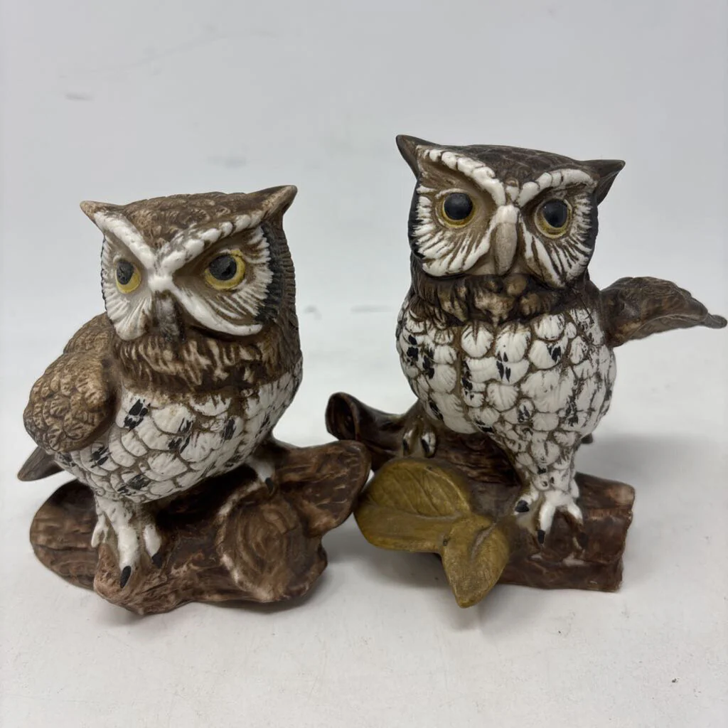 Vintage Porcelain Owls Pair - Image 5