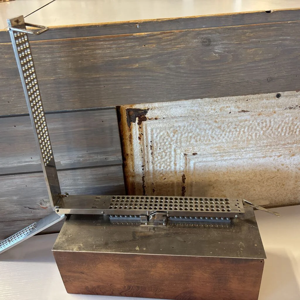 Vintage S & D Capsule Filler - Image 6